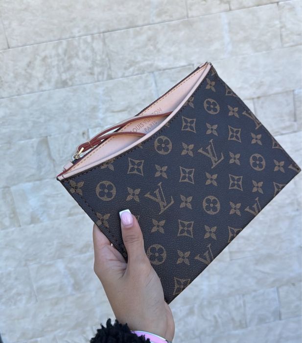 Клъч louius vuitton
