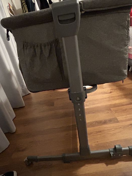 Кошара -Kinderkraft- близо до мен