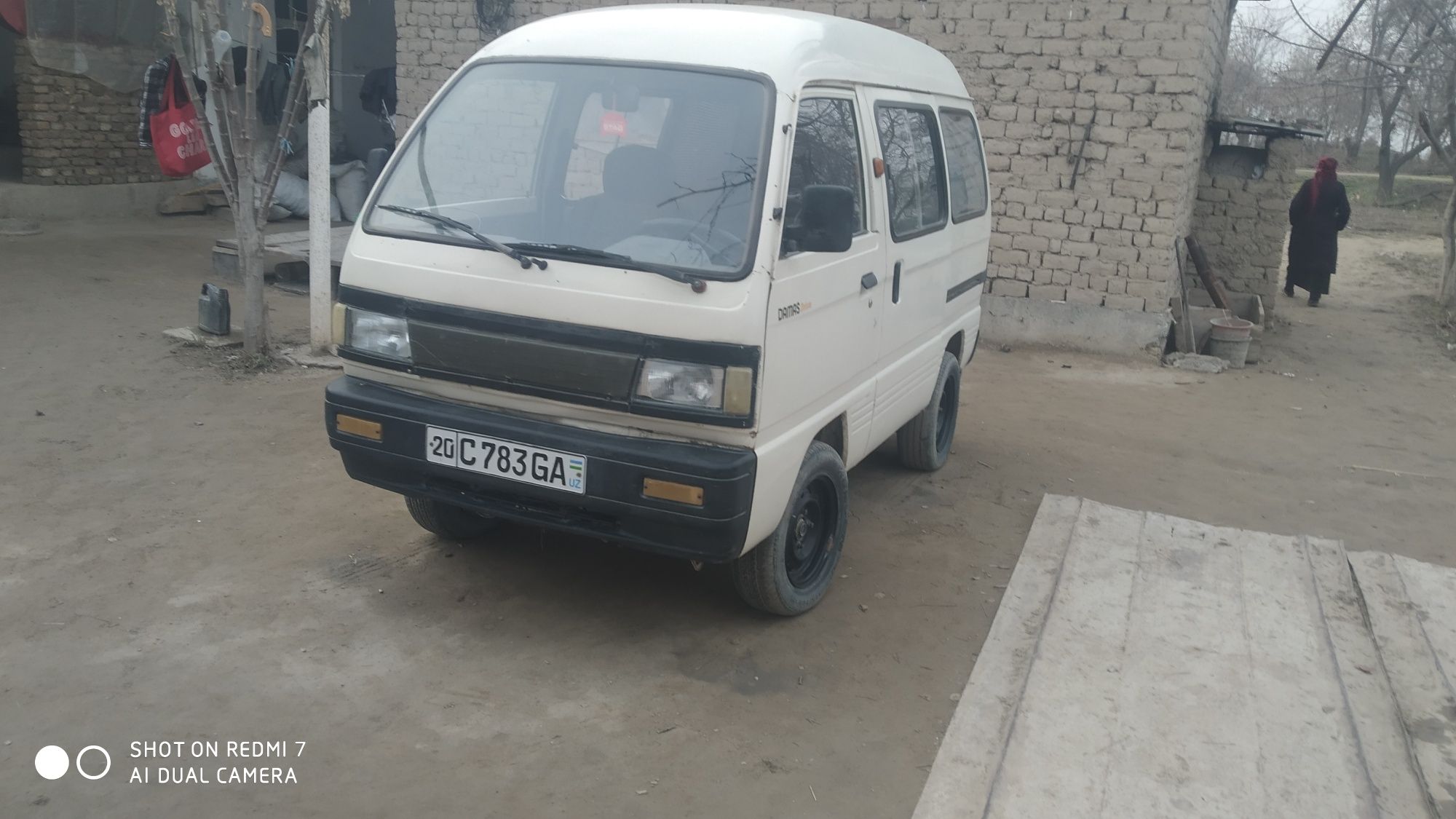 Damas 1998 holati yaxshi Kami bor