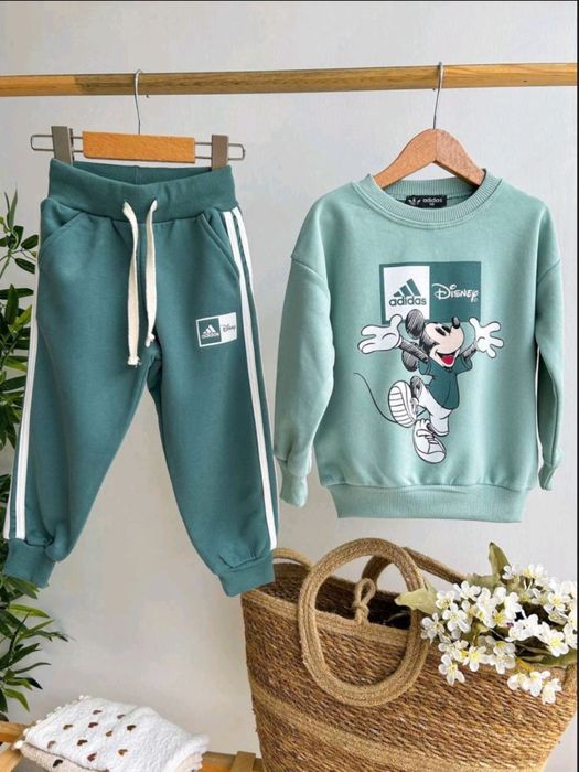 Спортен екип/анцунг от две части за деца и бебета