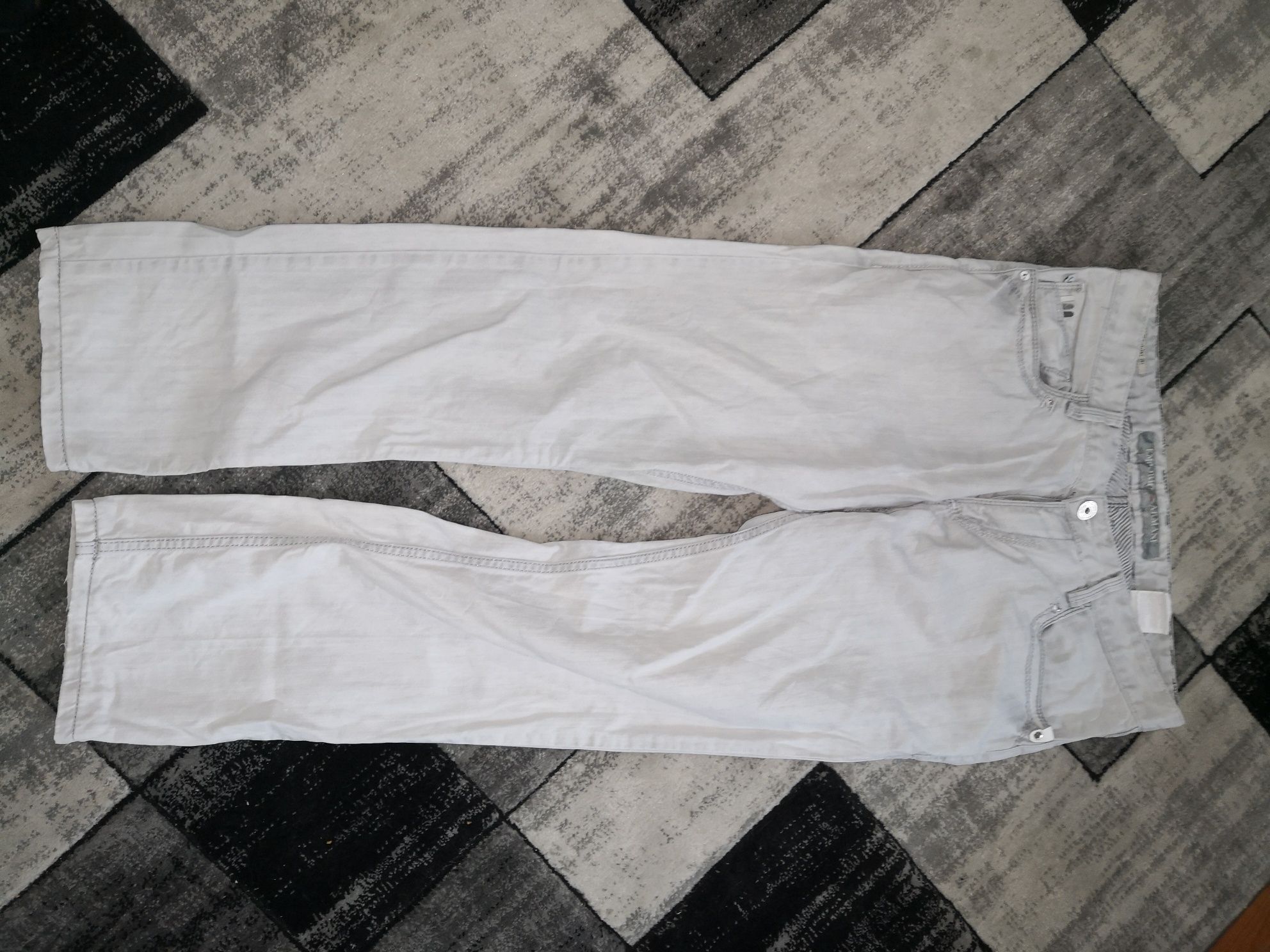 Blugi bărbați Armani Jeans originali.