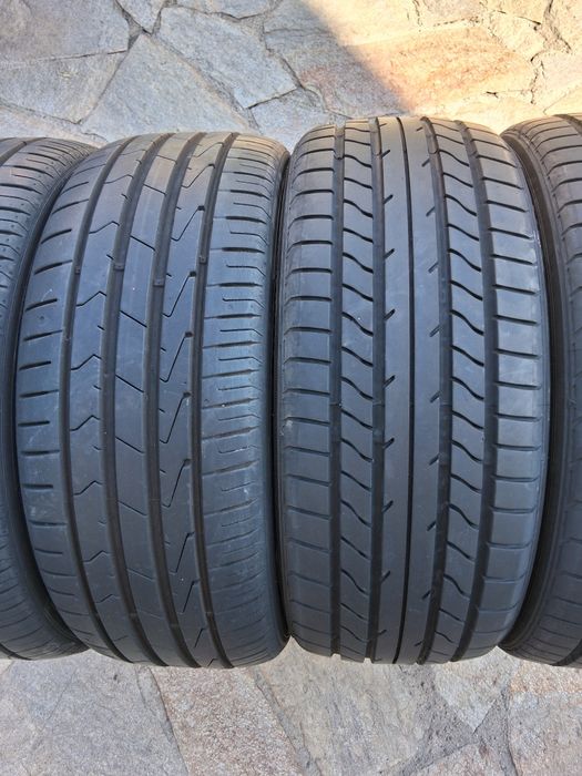 215 45 18 YOKOHAMA и Hankook