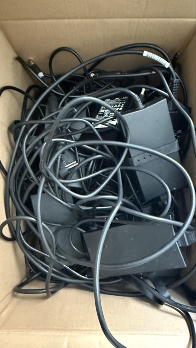 Incarcator original Dell 130w