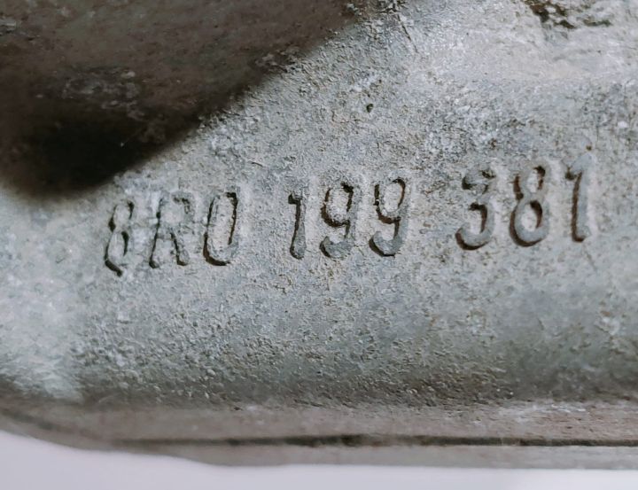 Tampon motor 8R0199381 Audi A5 8T seria