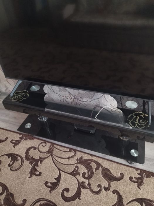 Тумба под телевизор