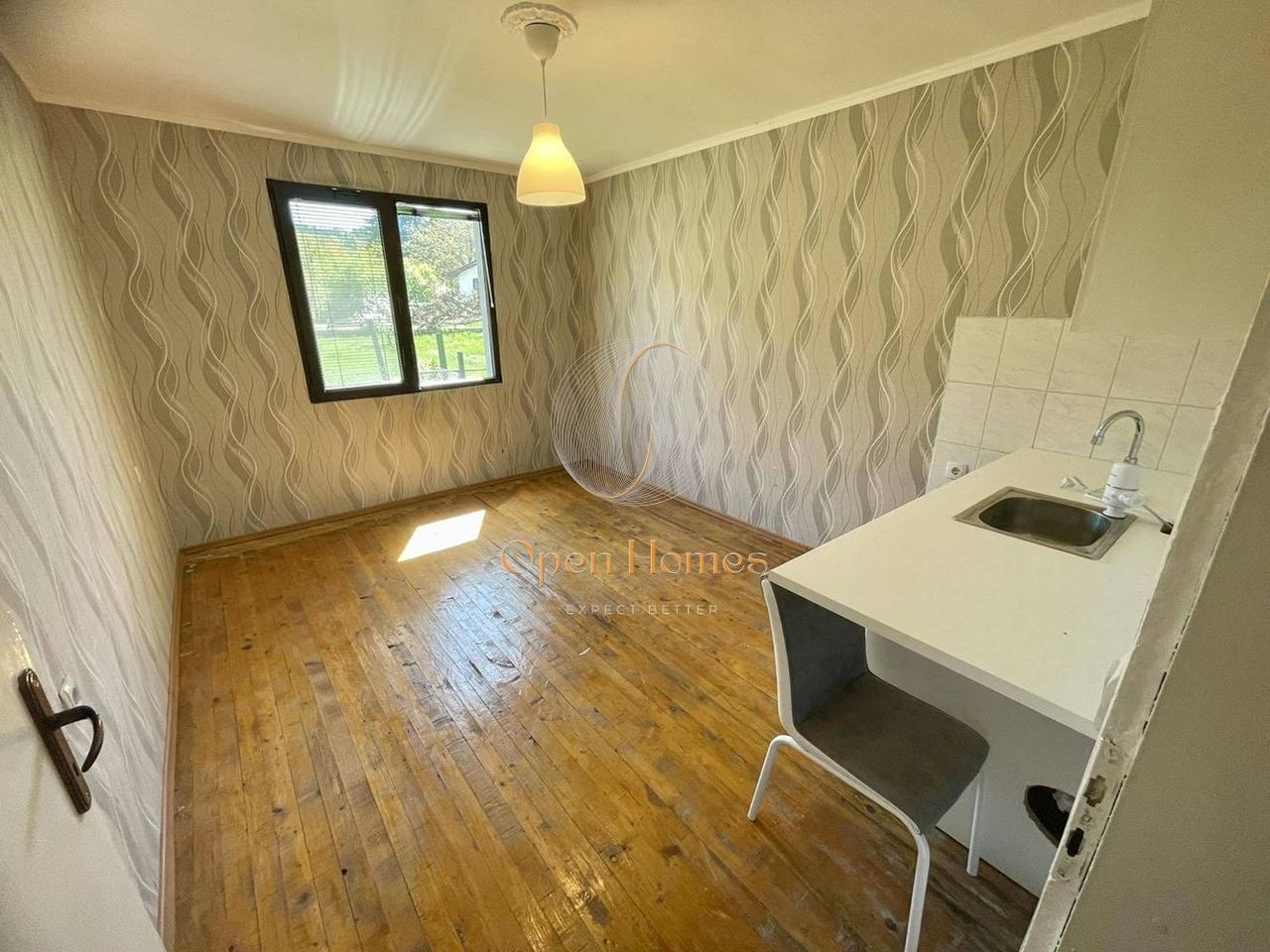 Продава се Къща в с. Рударци, Област Перник - 184 кв.м за 952 €/кв.м - Снимка #8