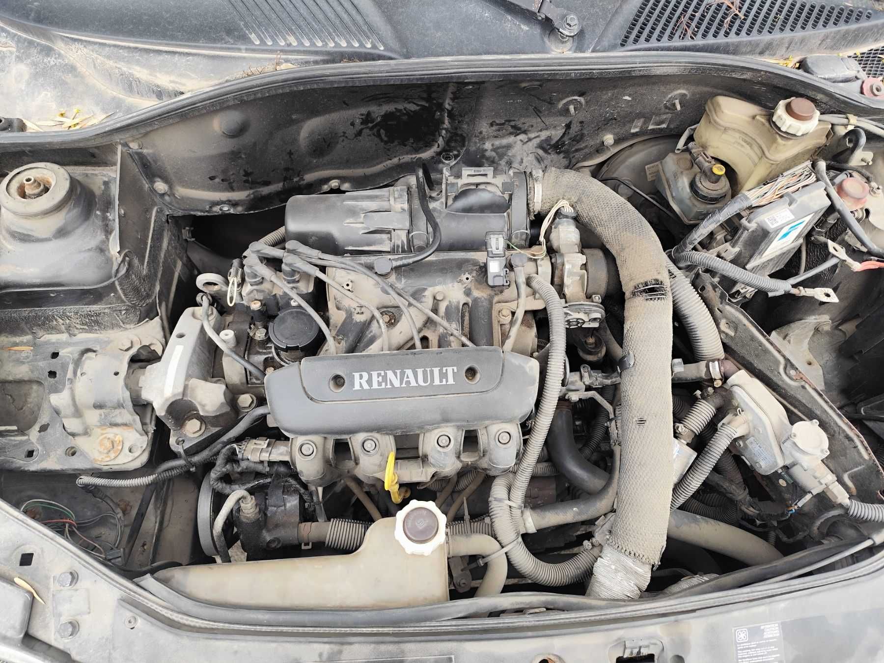 Renault Clio 1.2 - 58к.с - 2001г. на части