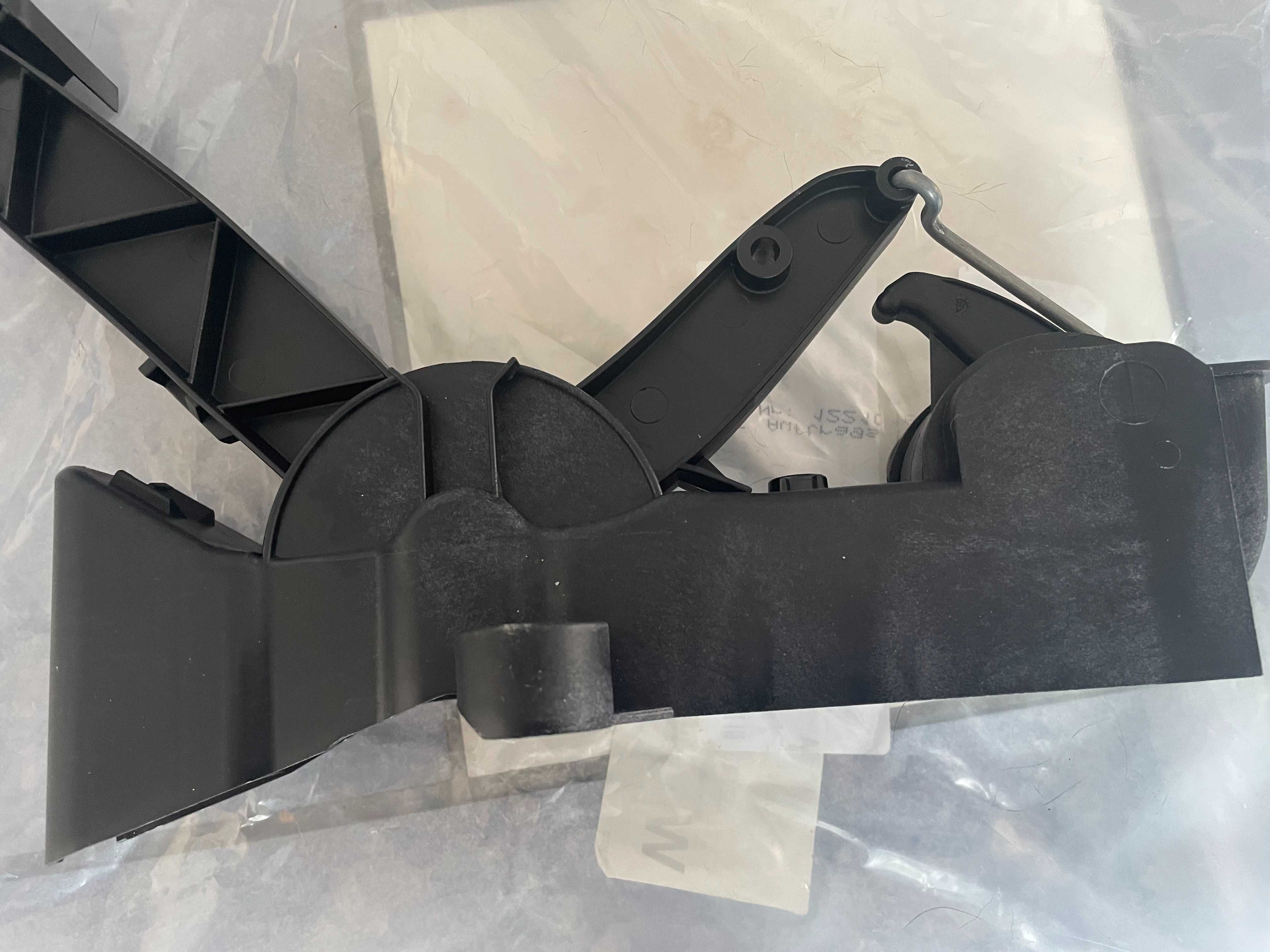 ПЕДАЛ ГАЗ A- класа W169