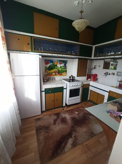 Тристаен апартамент под наем в кв. Мараша