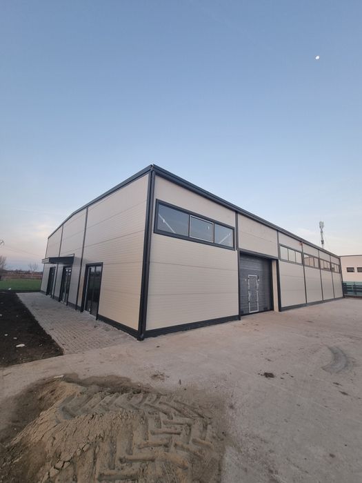 Vând structura hala metalica