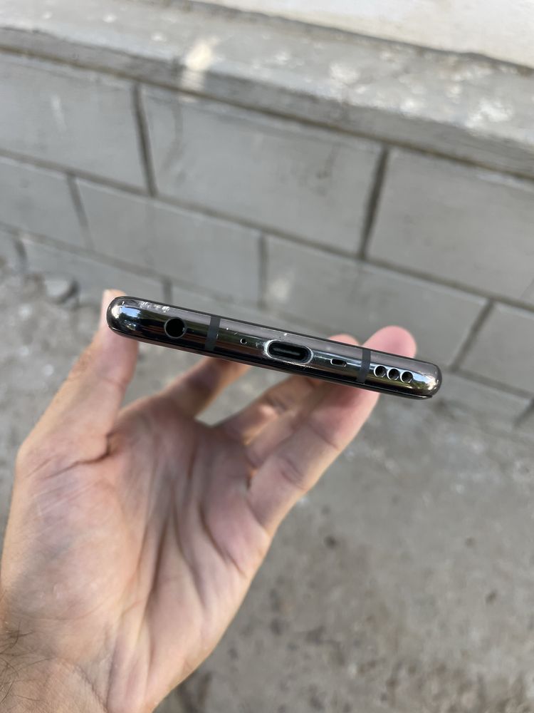 Флагман LG V50Thinq Мощный тел 6/128 Snapdragon 855 Цап для меломанов