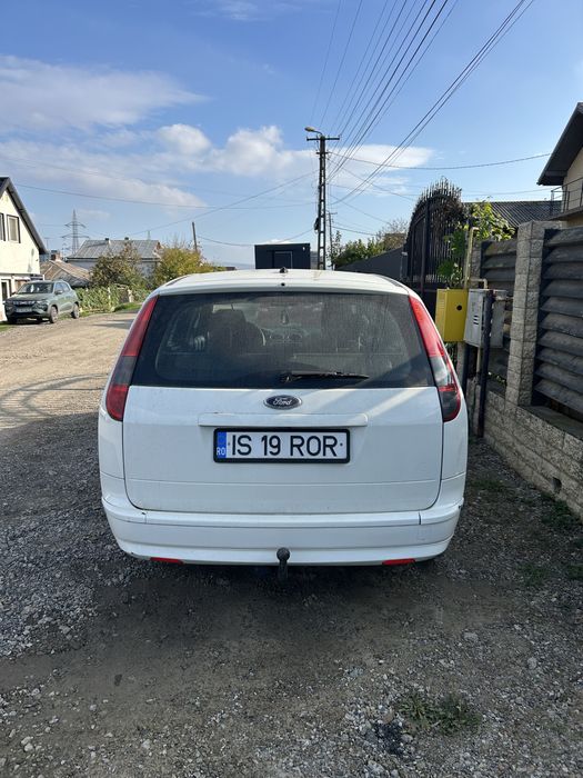 Ford Focus 2005 1.6 benzină