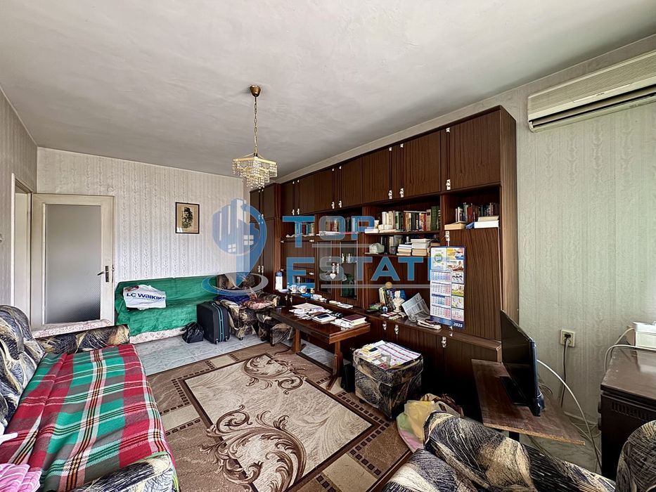 Продава се Тристаен апартамент в Горна Оряховица - 72 кв.м за 1098 €/кв.м - Снимка #3