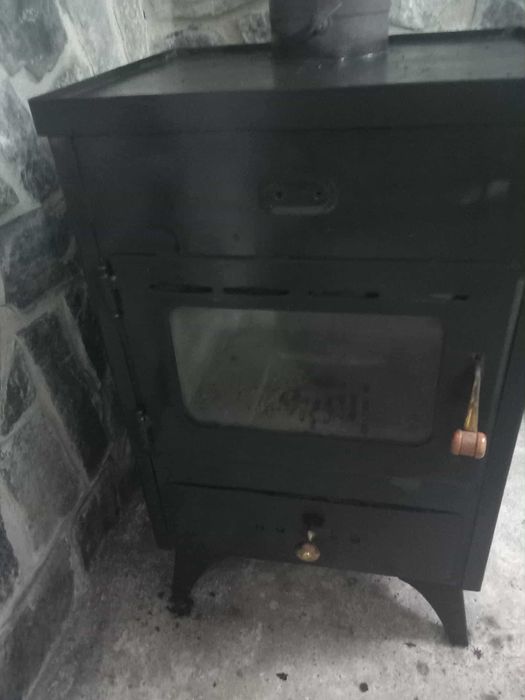 Камина на твърдо гориво PRITY