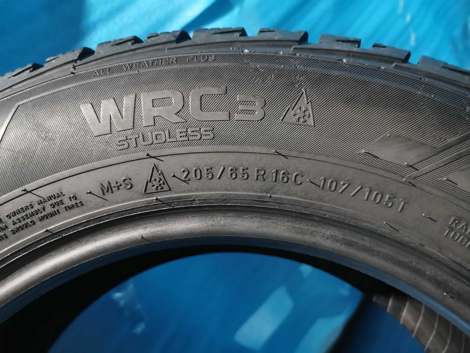 205/65/16 c nokian m+s 2 buc