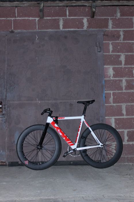 Продам фикс low (pursuit)