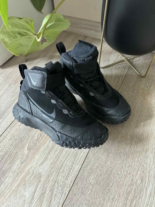 Зимни обувки Nike terracut