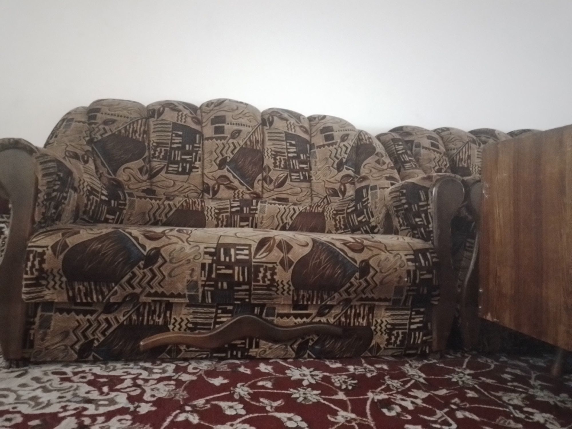 Divan kreslo holati ideal