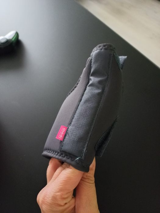 Ортеза за ляв палец