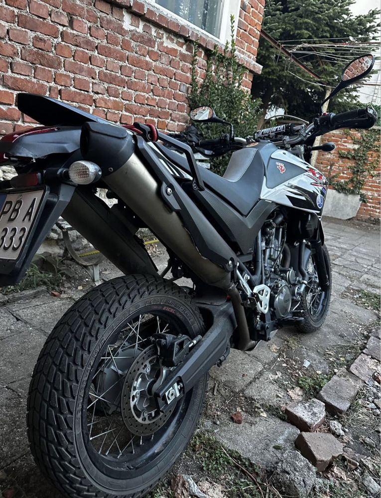 Yamaha xt660x…..