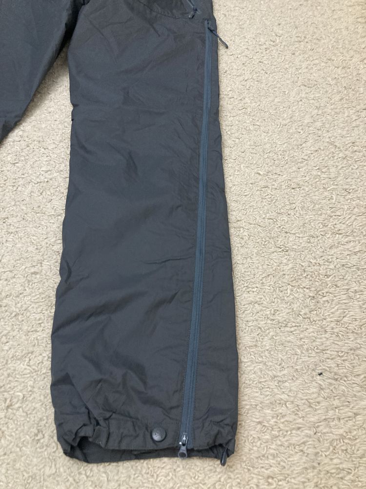 Pantaloni goretex Norrona M suprapantaloni