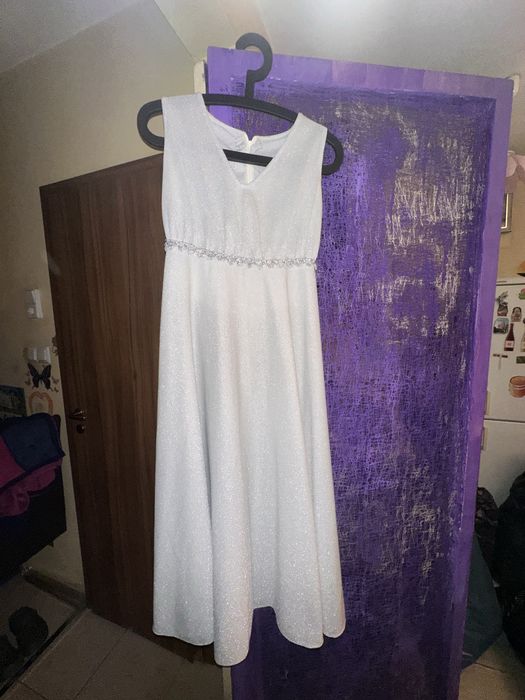 Блестяща рокля