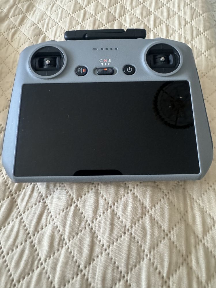 Дрон DJI Mini 4 Pro Fly More Combo Plus (DJI RC 2) белый