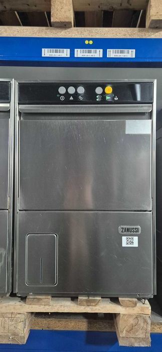 Masini profesionale , spalat pahare , farfurii , facut gheata