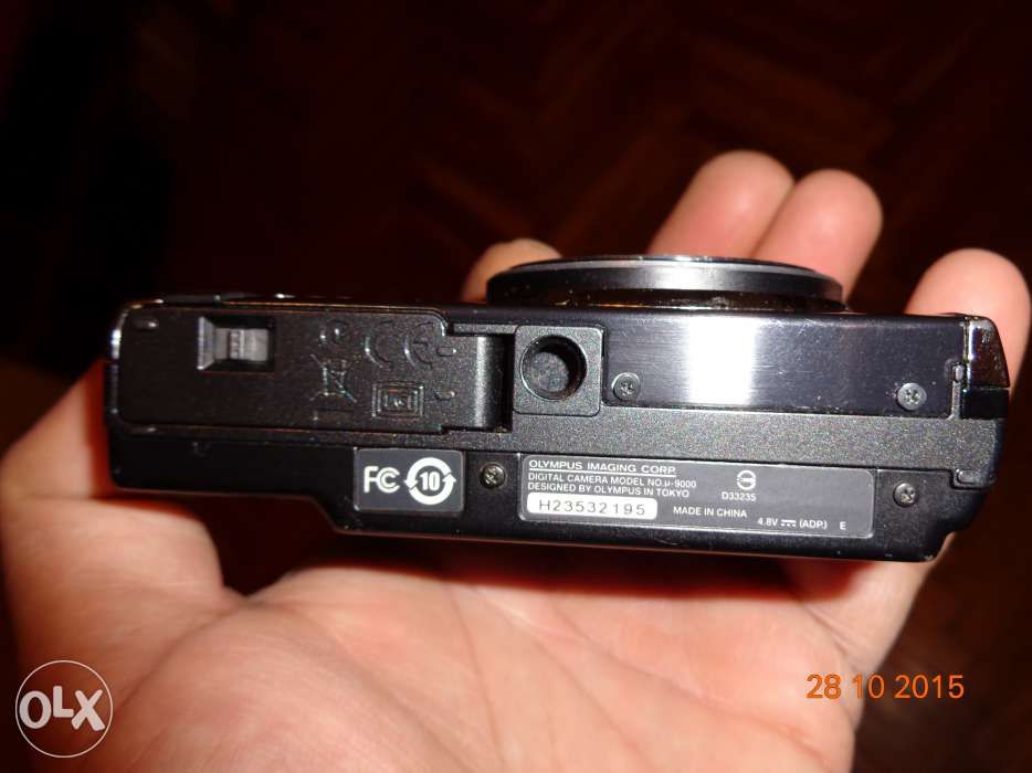 Olympus U 9000