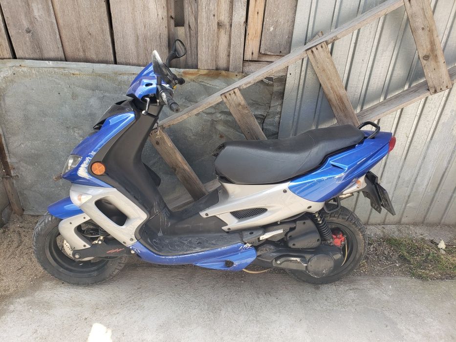 Scuter Peugeot  stare buna