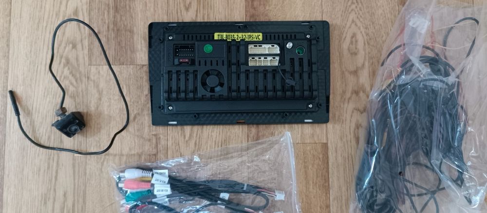 Продаётся магнитола android 2 ГБ ОЗУ 32 встроенная память