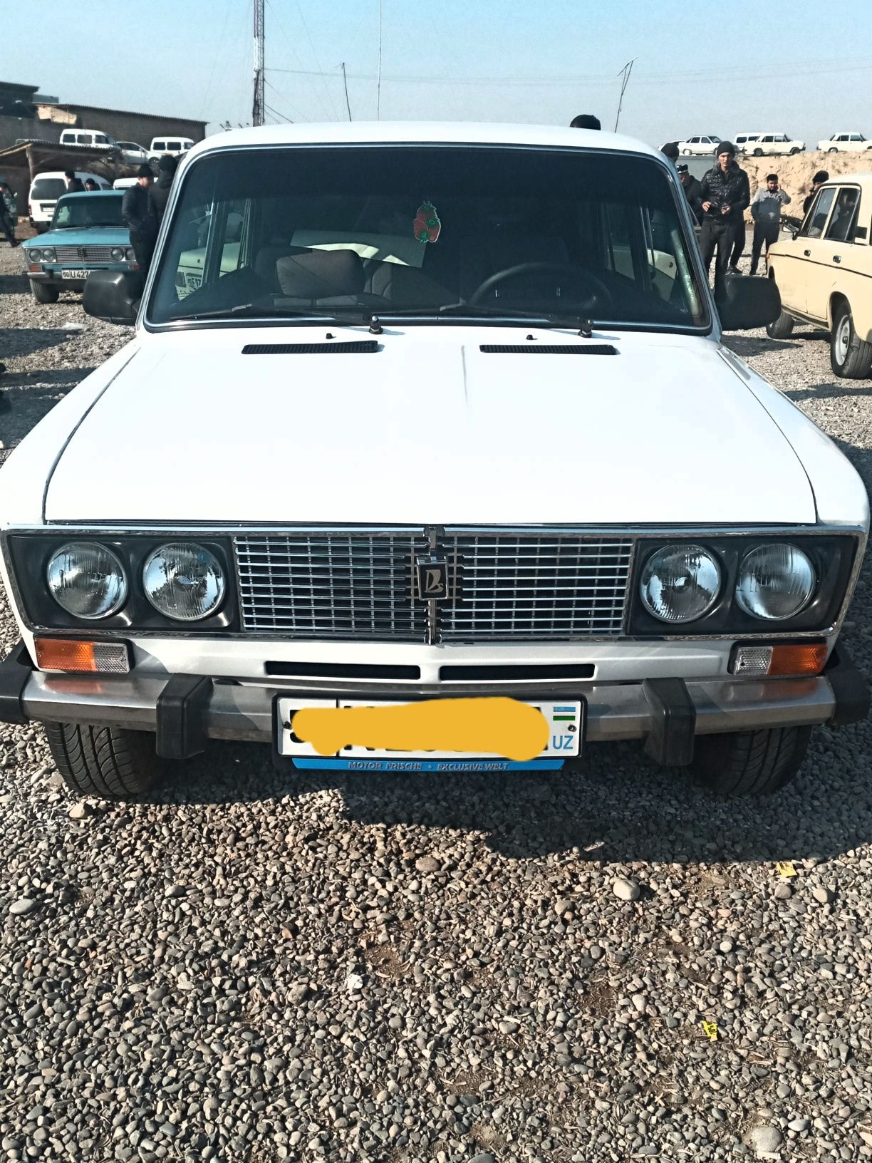 Vaz 2106 sotiladi xolati zòr 1990 йил