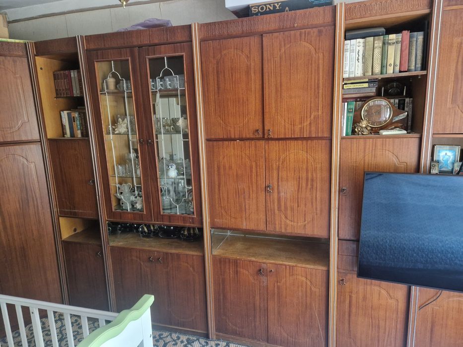 Продаётся стенка