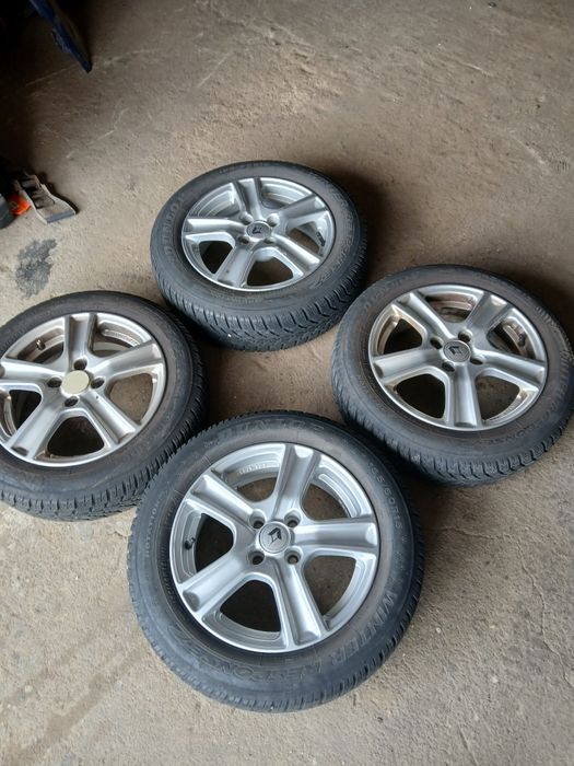 Jante renault clio 4x 100 185/60/15 165/6515