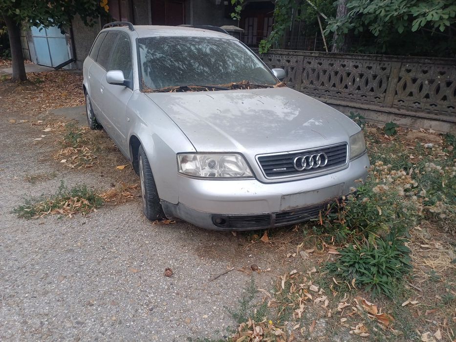 Кола за части с блокирал мотор