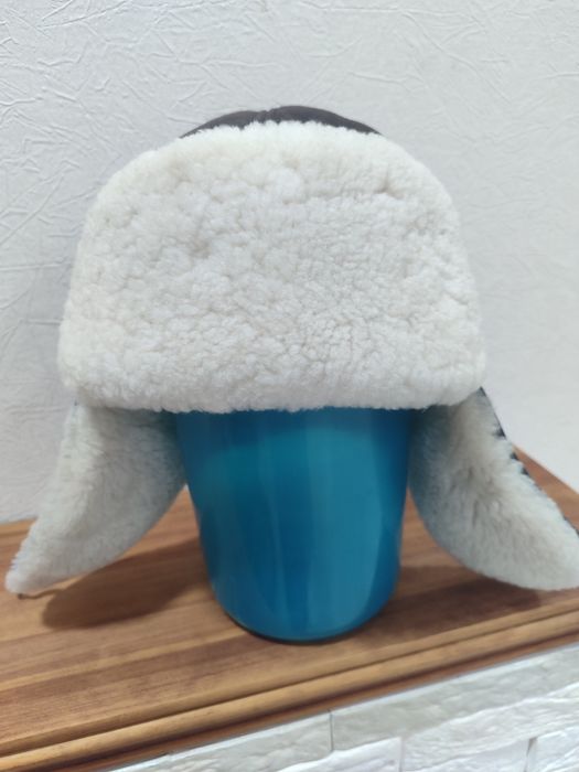 Шапка натуральная кожа и натуральная цигейка