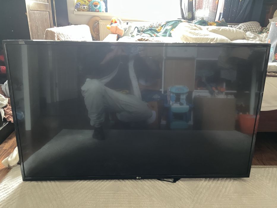 LG 49UH603V-ZE model 2016