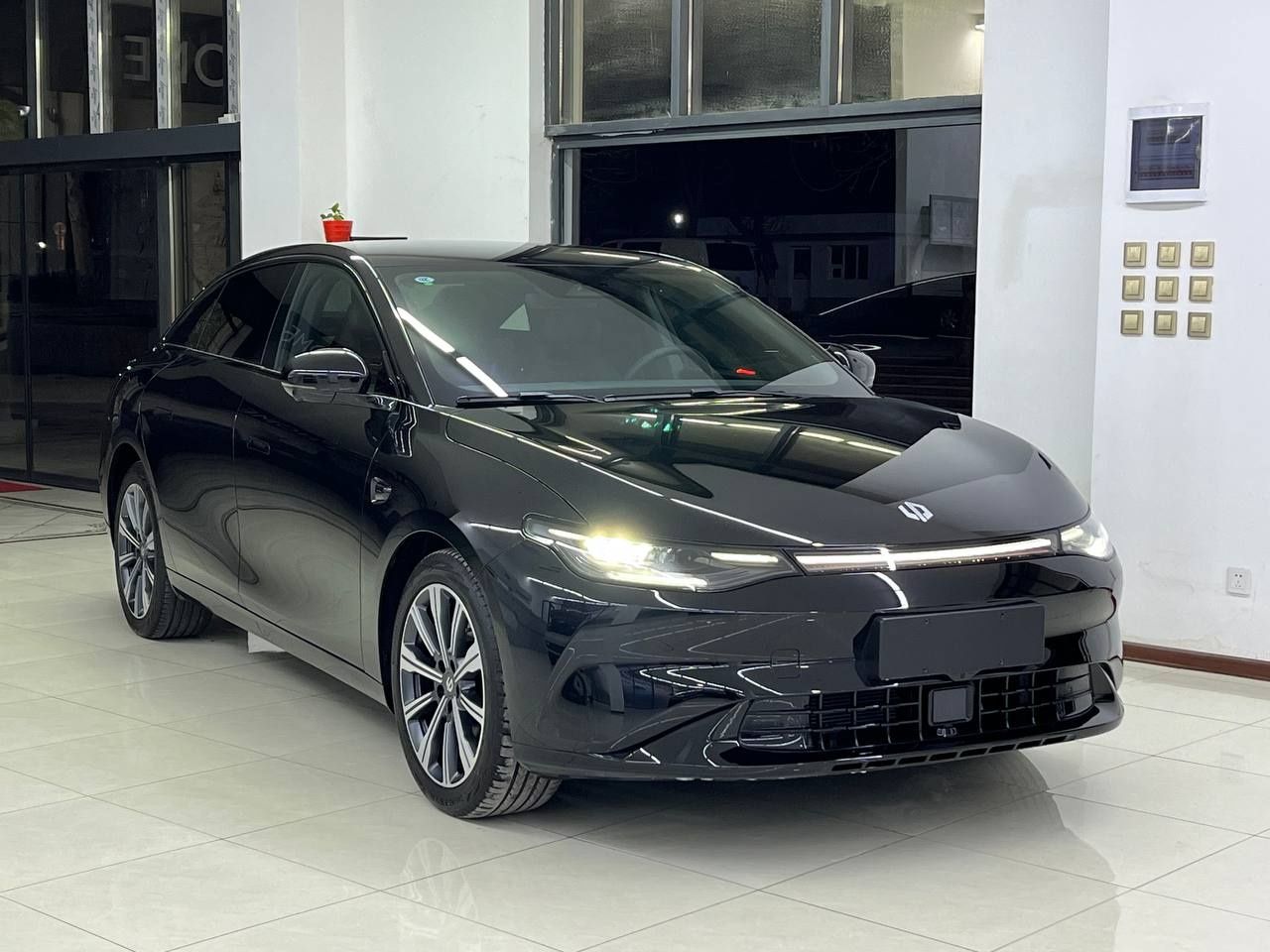 Leapmotor c01 xalol nasia va naxt bita passport evaziga