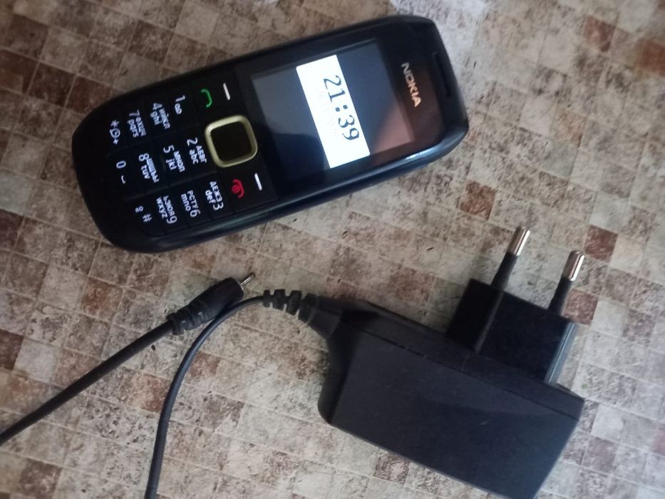 Телефон Нокиа в хорошем состоянии