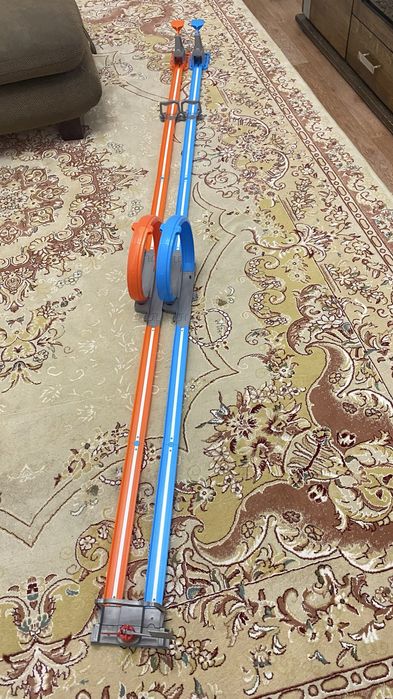 Трек для машинок Hot wheels