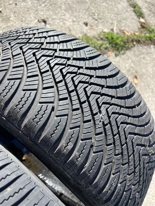 Зимни гуми 225/40/18 Brigesgone /Laurenn . 8 мм грайфер .dot20/22
