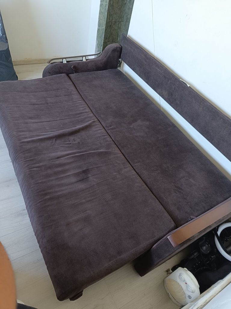 Canapea extensibila