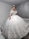 Rochie de mireasă / Costum de ginerică