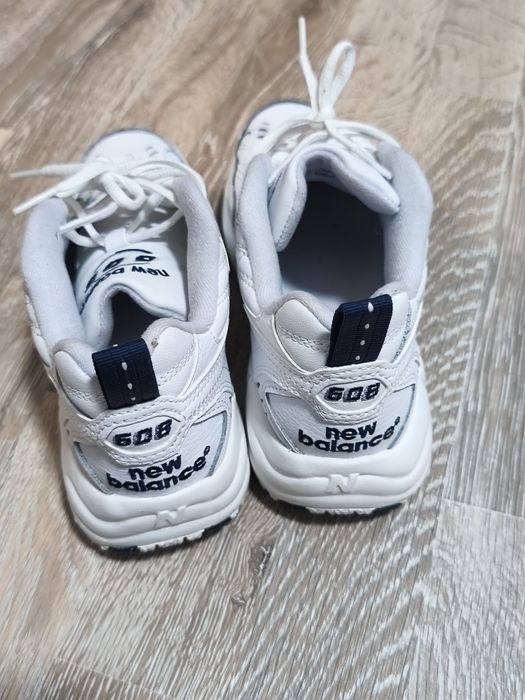 Adidași New Balance Dama