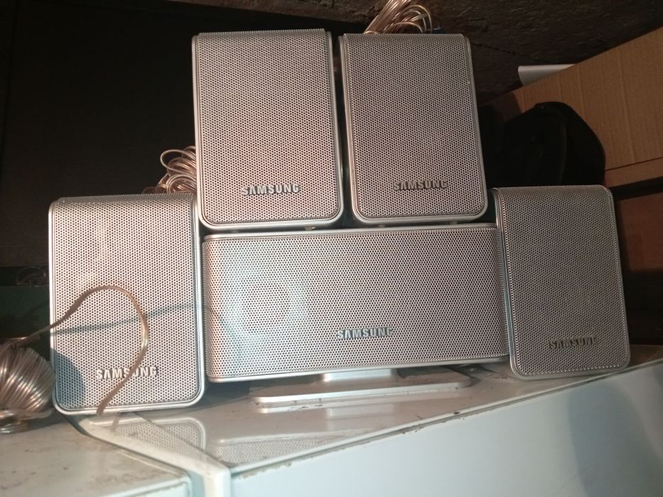 Колонки Самсунг домашно кино