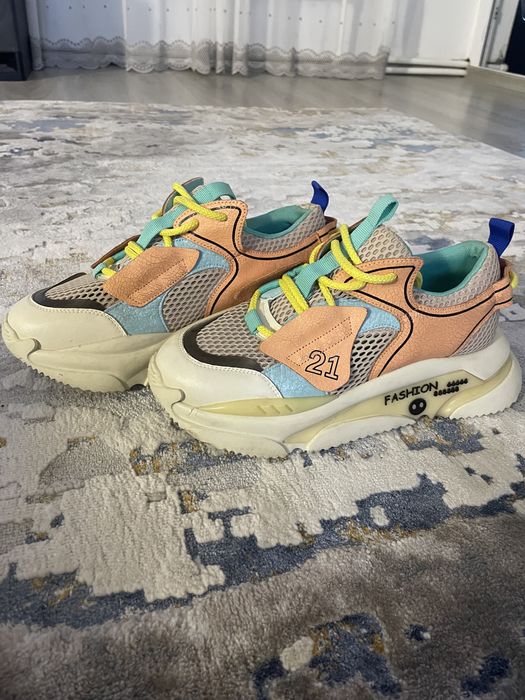 Papuci gryxx in stare ok marime 37-38