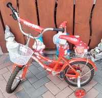 Vând bicicletă pentru copii între vârsta de 3-5 ani stare impecabilă