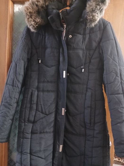 Куртка пуховик женская