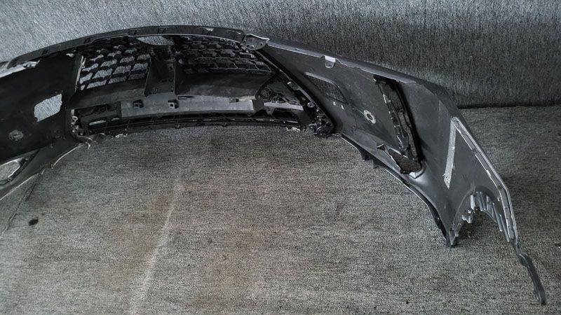 Lexus UX 2020/2024 bara fata spoiler grila BF2031