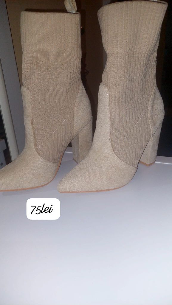 De vanzare botine